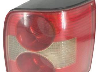 LAMPA TYŁ PRAWA KOMBI LIFT FL 3B9945096AA Volkswagen Passat V (1996-05) B5