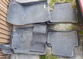 Dywaniki gumowe oryginalne dywaniki rypsowe Mercedes w202 sedan