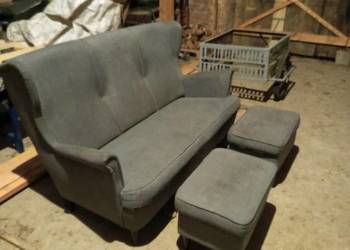 Sofa z pufami
