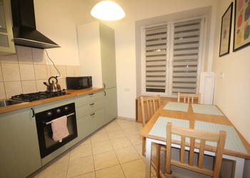 2pok, 45met, okolice Placu Kościuszki PEŁEN ROZKŁAD (Wrocław)