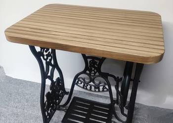 Stolik z nogami od maszyny do szycia PRIMA – blat dębowy