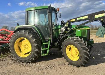 John Deere 6800 z ładowaczem Stoll 120 KM