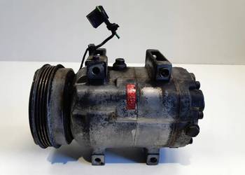 SPRĘŻARKA KLIMATYZACJI Audi A4 B5 1.8 20V _ pompa 8D0260805