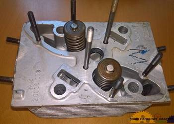 Głowica cylindra silnika T 912 do Praga V3S