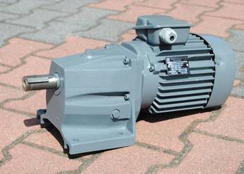 Motoreduktor 1.1kw. 315obr./min.. VEM.