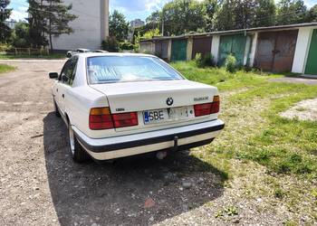 BMW 520 i E34 sedan z sprawną klimatyzacją dwustrefową możliwa zamiana
