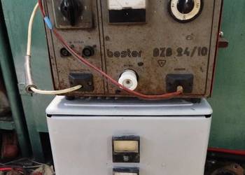 Prostownik bester dwie sztuki oryginal