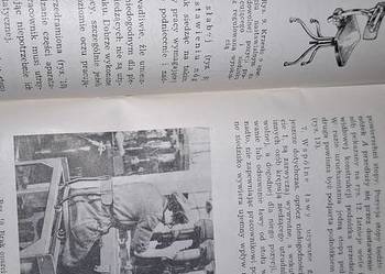 Kultowy poradnik "Praca w pozycji siedzącej" Warszawa 1964 – raj dla miłośn