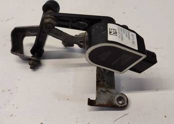 VOLVO XC40 CZUJNIK POZIOMOWANIA LEWY TYŁ 32221958