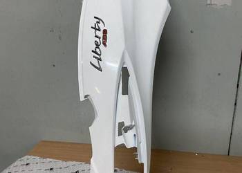 Piaggio liberty 125 ABS owiewka prawa ogon tył Piaggio liberty 125 ABS owiewka prawa ogon tył