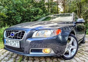 Volvo V70 2.0T R-Design