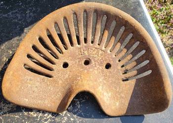 SIEDZENIE TRAKTOR ŻELIWO URSUS LANZ PORSCHE FORD