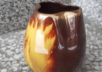 Niemiecki mały wazonik z lat 70