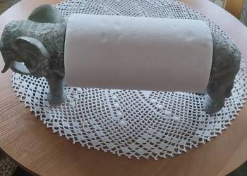 Stojak na papier śniadaniowy.