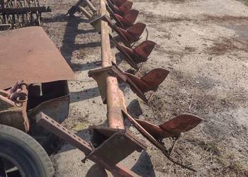 Pług podorywkowy 7 6 4 skibowy