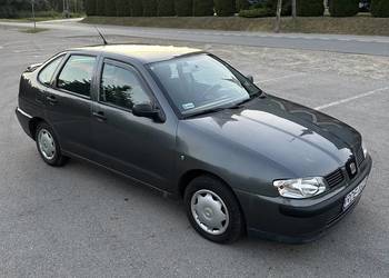 Seat cordoba 1.4 benzyna 2002r