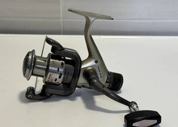 Kołowrotek Jaxon Arrow RT 100 / 4+1 Łożysk / Tylny Hamulec