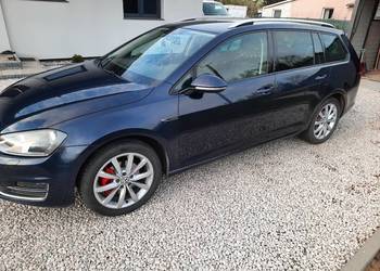 vw golf VII kombi rok 2015 1.6 tdi