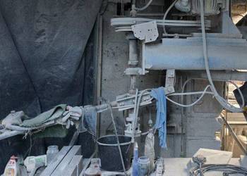 Maszyna do obróbki kamienia -kolanówka