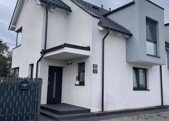 Mieszkanie z dużym ogrodem/cztery pokoje/ bliźniak