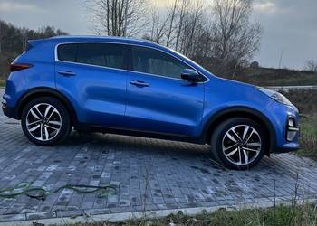 Sprzedam  Kia sportage  rok 2018 po lift . Wersja biznes linę  stan  ideal.