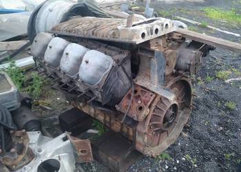 silnik TATRA v8