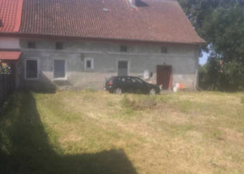 Mieszkanie 86m z oddzielna dzialka na wsi.