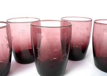 Kultowe szklanki literatki PRL wzór bambus szkło dymione fioletowe Polski d