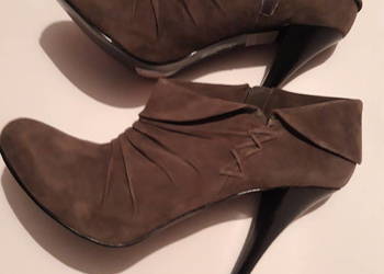 Botki GUESS Skóra roz 8M