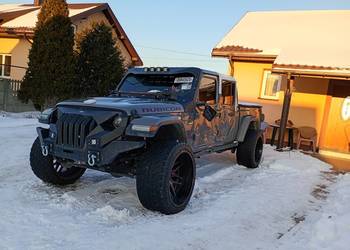 Jeep Gladiator Rubicon Trail Rated 3.6