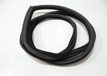 USZCZELKA DRZWI PRAWA BMW E92