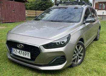 Hyundai i30 1.6 CRDi automat