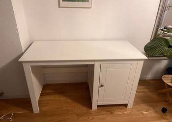 Biurka  IKEA LEKSVIK-drewno-HEMNES czarne i  naturalne