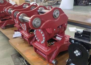 Szybkozłącze uchylne Powertiltt Verachter CW05 do koparek od 2t-3,5t