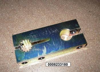 Łącznik wałków podajnika 1 x wielowpust fi 25/25mm do prasy Claas