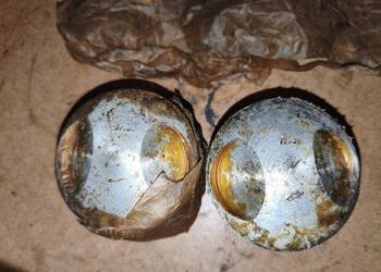 Nowe oryginalne tłoki 77.95 Dniepr MT K650