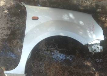 Błotnik przedni prawy RENAULT KANGOO 03-08. Srebrny