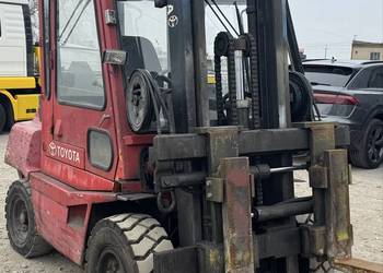 Wózek widłowy Toyota diesel GPW wolny skok pompowane koła