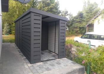 Domek z panelami na wymiar
