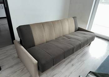 Wersalka rozkładana z pojemnikiem