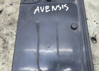 PODSTAWA AKUMULATORA AVENSIS T29 74431-0F030