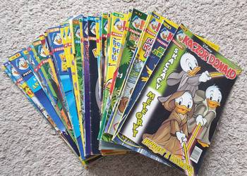 Kaczor Donald - zestaw 35 komiksów - 2006 rok Kaczor Donald - zestaw 35 komiksów - 2006 rok