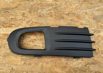 Kratka zderzaka przód prawa na halogen Volvo v50 04-07 30655885