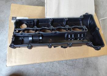 ORYGINALNA POKRYWA ZAWORÓW MERCEDES-BENZ OM651