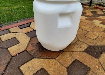 Sprzedam beczki plastikowe 20l