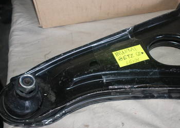Wahacz zawieszenia koła przód P dół 15 mm HYUNDAI GETZ 1.1-1
