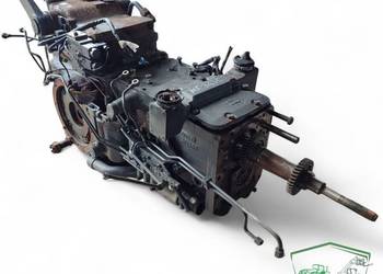 Tylny most / dyferencjał / WOM /  371444 / 010999 / Massey Ferguson 3635