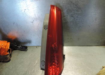 LAMPA PRAWY TYŁ KIA CEED I FL KOMBI