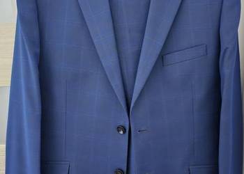 Sprzedam Garniur męski w bardzo dobrym stanie mało uzywany 52/176 cm