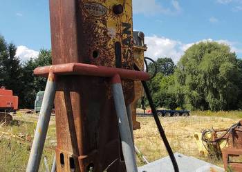 Młot hydrauliczny do koparki Soosan SB-121-TS-P wyburzeniowy